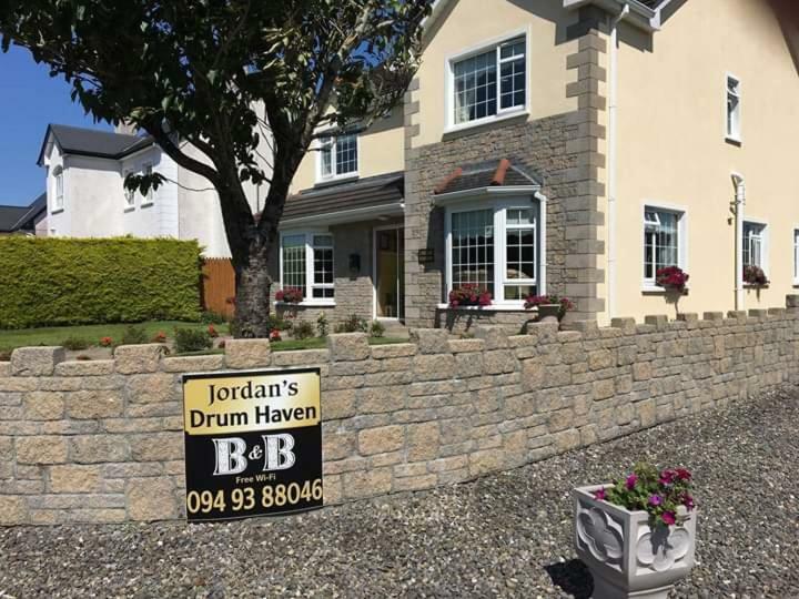 Drum Haven B&B  Knock  Extérieur photo